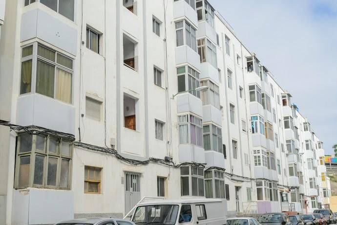 Reportaje de pisos en venta en Las Rehoyas,grupos de viviendas que se van a reponer.  | 01/02/2019 | Fotógrafo: Tony Hernández