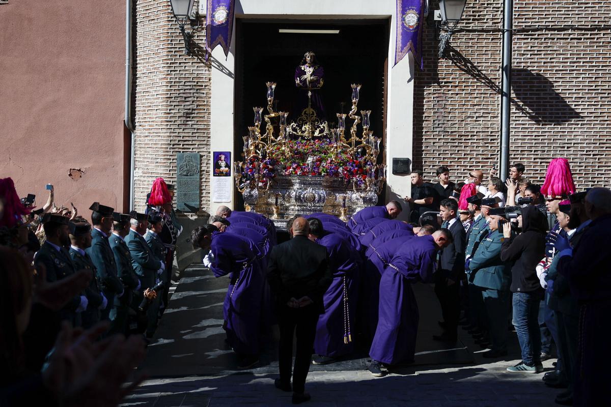 Las mejores imágenes de las procesión de Jesús 'El Pobre' en el Jueves Santo de Madrid. Las mejores imágenes de las procesión de Jesús 'El Pobre' en el Jueves Santo de Madrid.