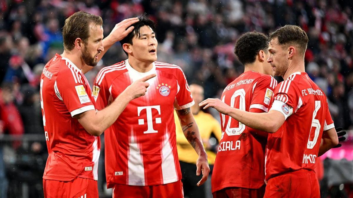 Bayern Múnich, cómodamente liderando la Bundesliga a ocho puntos del Borussia Dortmund