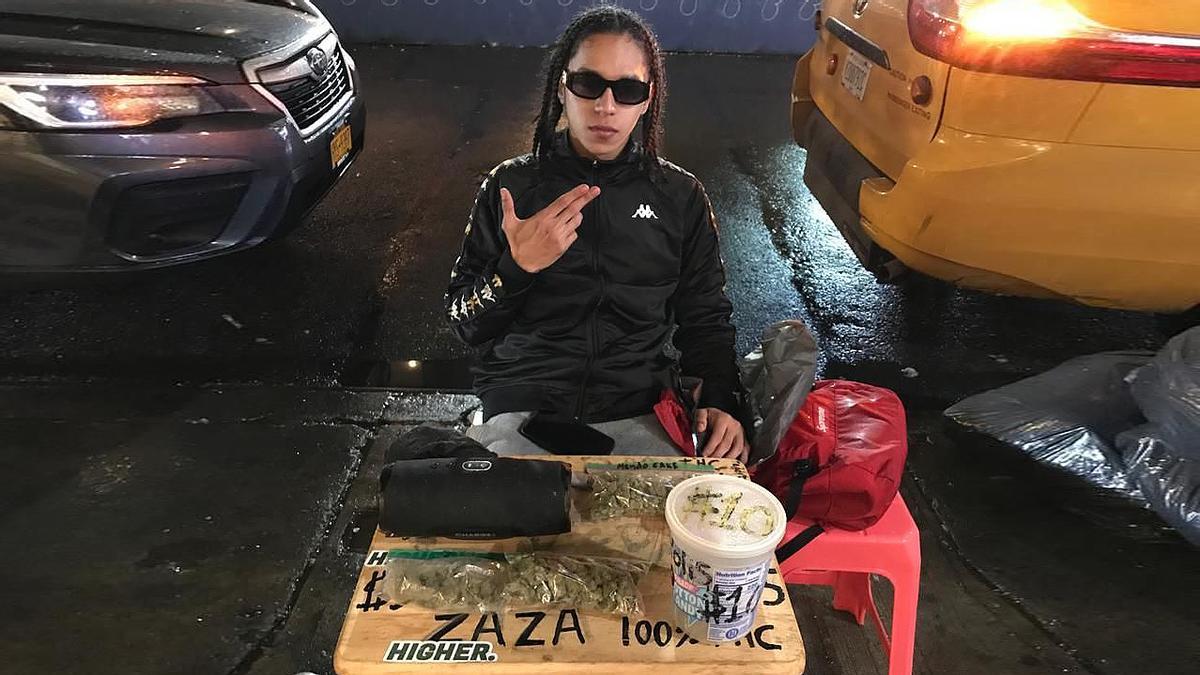 Vendedor callejero de marihuana idoya noain