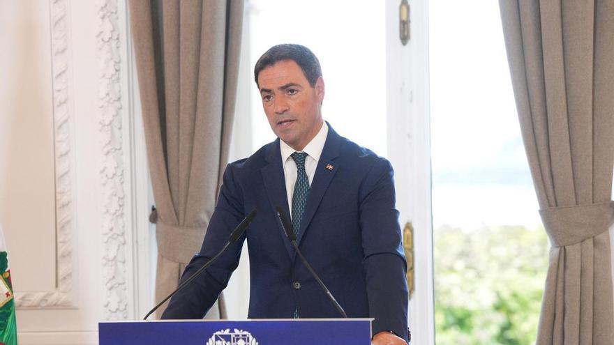 Pradales ve a Sánchez "noqueado" con Ceuta y dice que si no soluciona la crisis la legislatura "está acabada"
