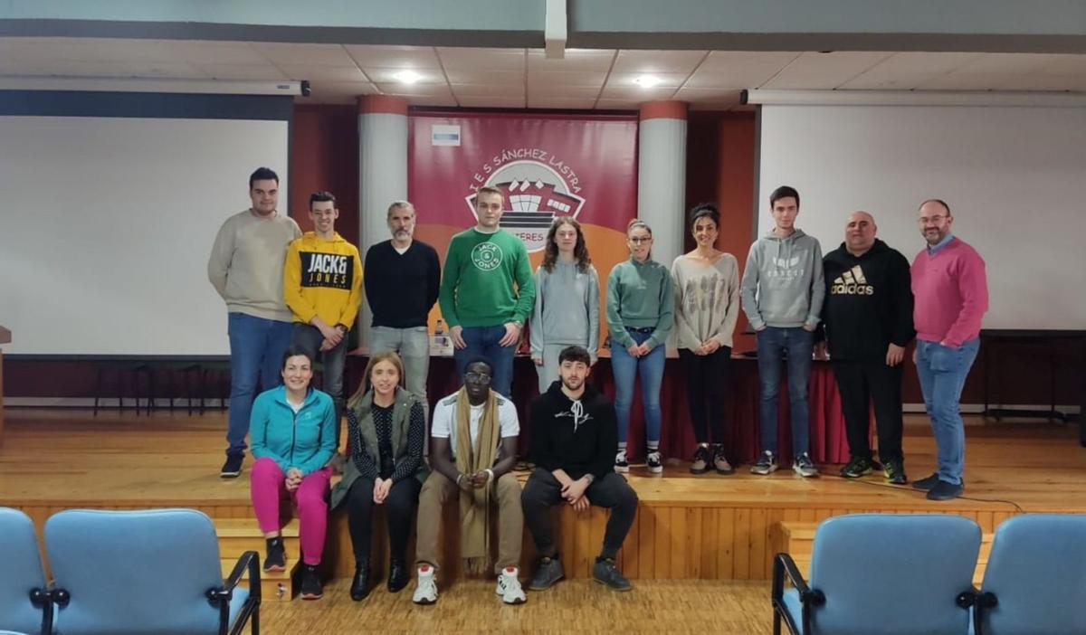 Jornada en el IES Sánchez Lastra sobre deporte y emprendimiento |