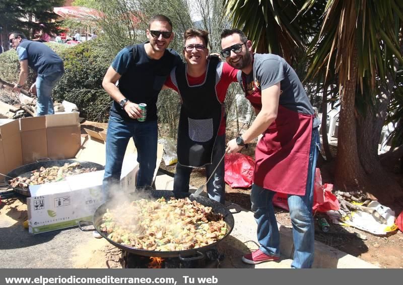 Nules se vuelca con la fiesta de las paellas