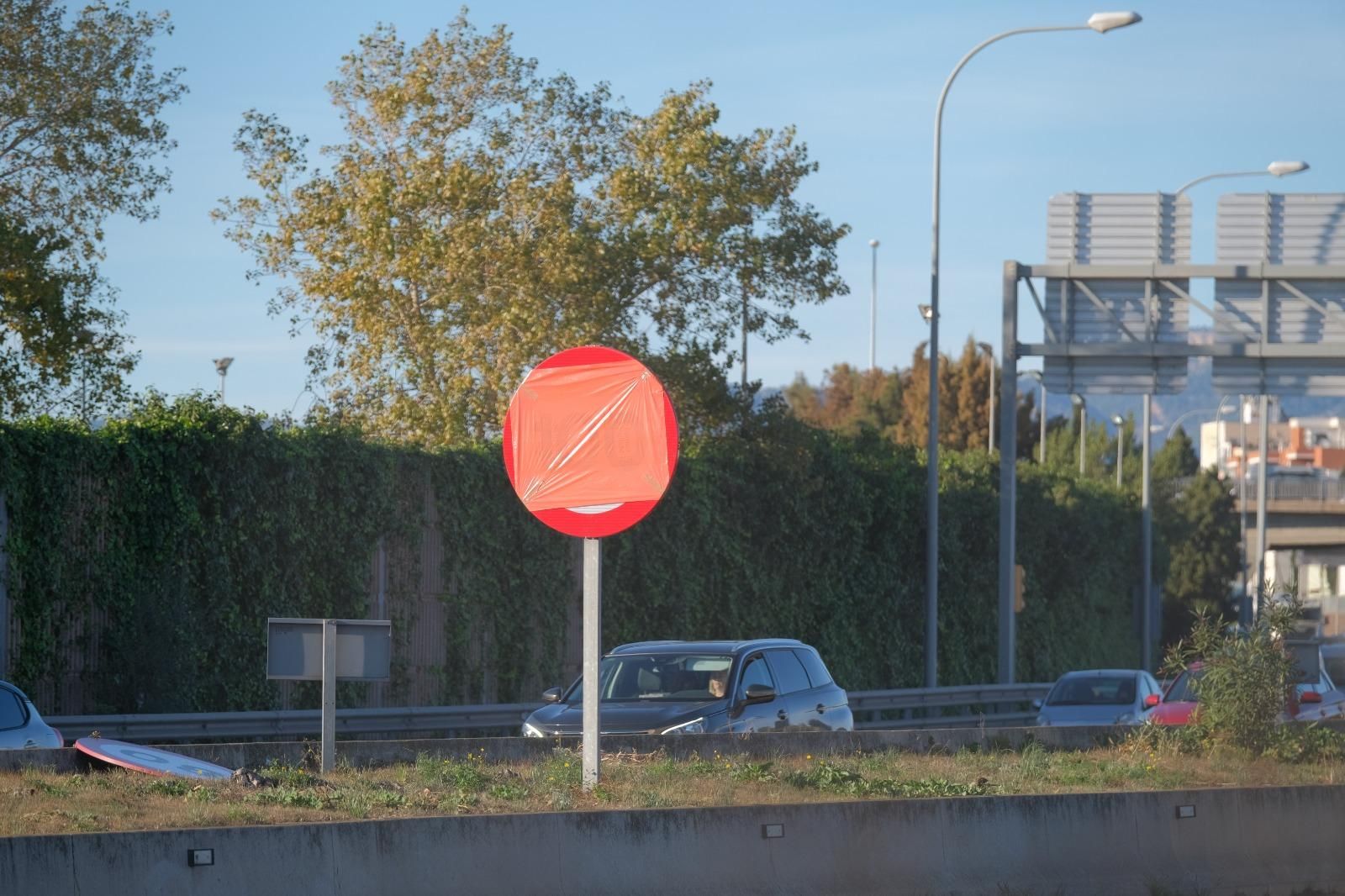 Vía de Cintura de Palma: Las fotos de las nuevas señalas con la limitación de velocidad a 100 kilómetros por hora