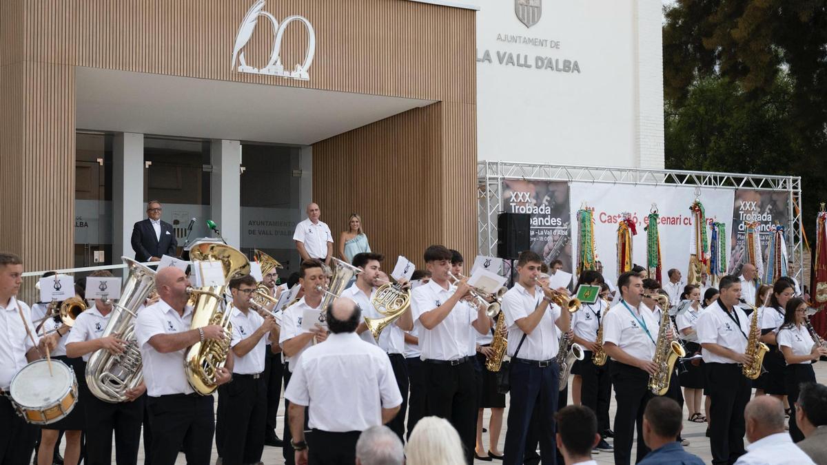 XXX Trobada Bandes en vall d'Alba