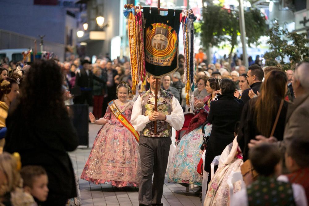 Multitudinaria «Crida» que da inicio a las fiestas en honor a Sant Josep