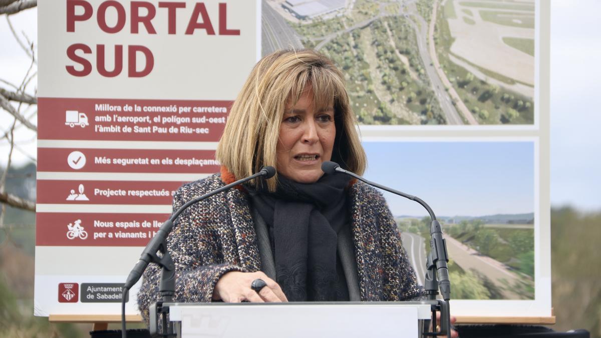 La presidenta de la Diputació de Barcelona, Núria Marín, en la presentació de les obres del Portal Sud de Sabadell