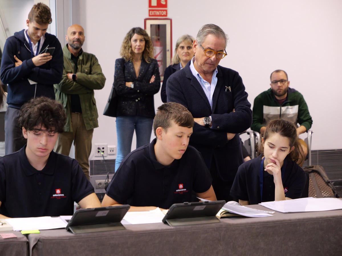 En el Aula de Debate participan jóvenes de 13 a 17 años