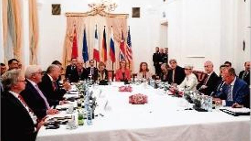 Reunió celebrada ahir per buscar un acord amb Iran.