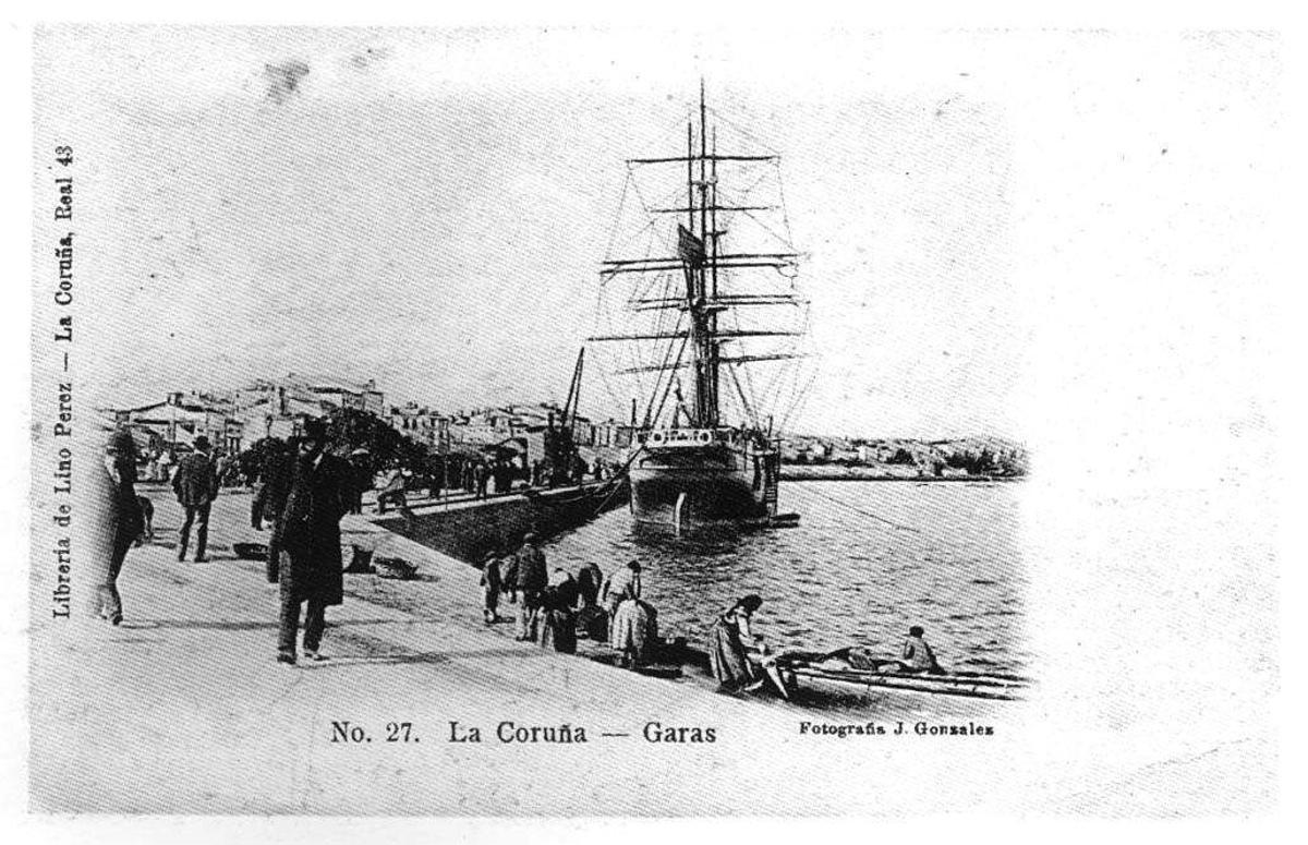 FOTOGRAFÍA DE PRINCIPIOS DEL SIGLO XX DE UNA GOLETA AMARRADA EN EL PUERTO DE A CORUÑA, EN LA ZONA CONOCIDA ANTIGUAMENTE COMO GARÁS. 22/01/05FOTOS ANTIGUAS. FOTOS HISTÓRICAS. PUERTOS. BARCOS DE VELA. VELEROS AMARRADOS. GOLETAS. IMAGEN