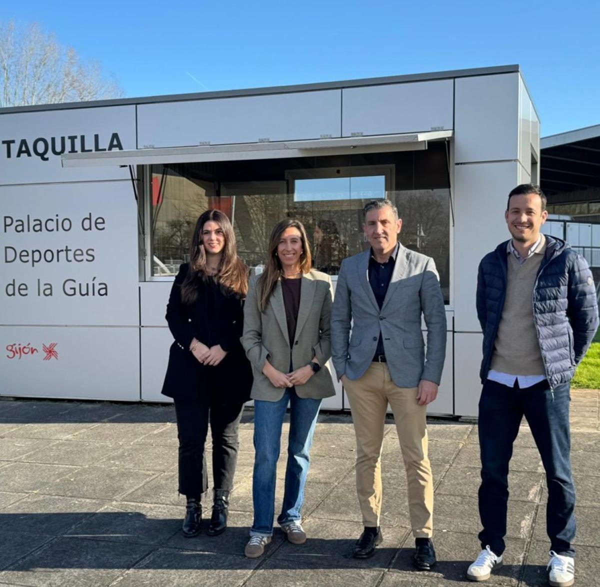 Por la izquierda, Carla Álvarez Sanjurjo, Ángela Pumariega, Jorge Pañeda y Pablo Blanco. | LNE