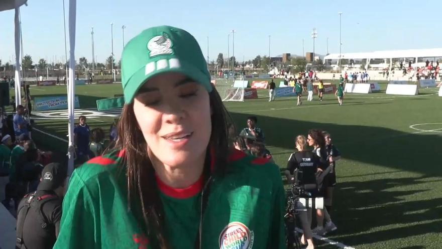 México 'calienta' el Mundial de fútbol con un torneo global de niños en riesgo de exclusión