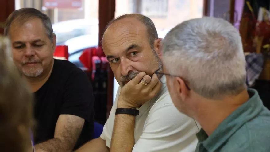 Manolo Copé (EU) analiza las negociaciones con el PP de Luis Barcala para el 'tasazo' de la basura