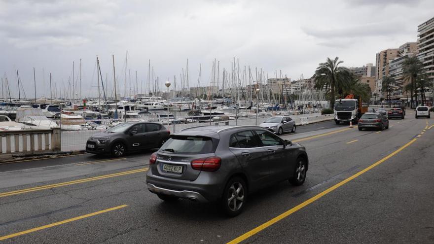 Obras del Paseo Marítimo en Palma: Primer día con los cuatro carriles junto al mar