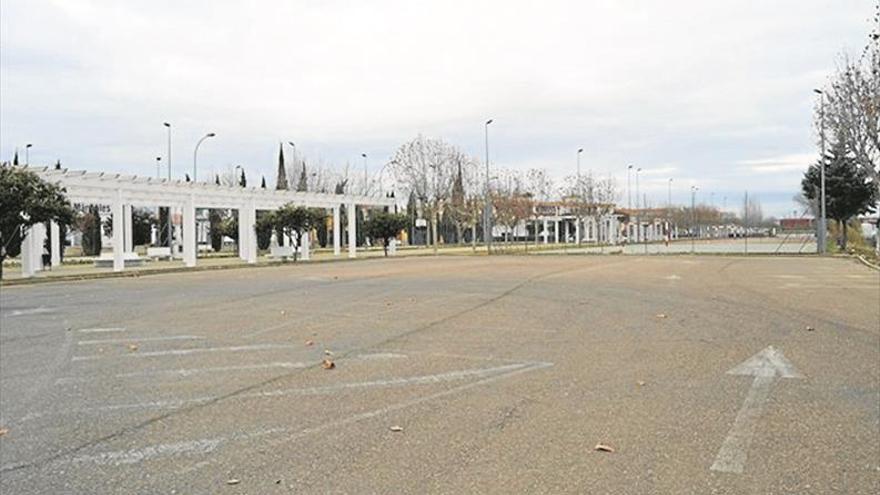 Habilitan una zona en las pistas del canal del Zújar para autocaravanas