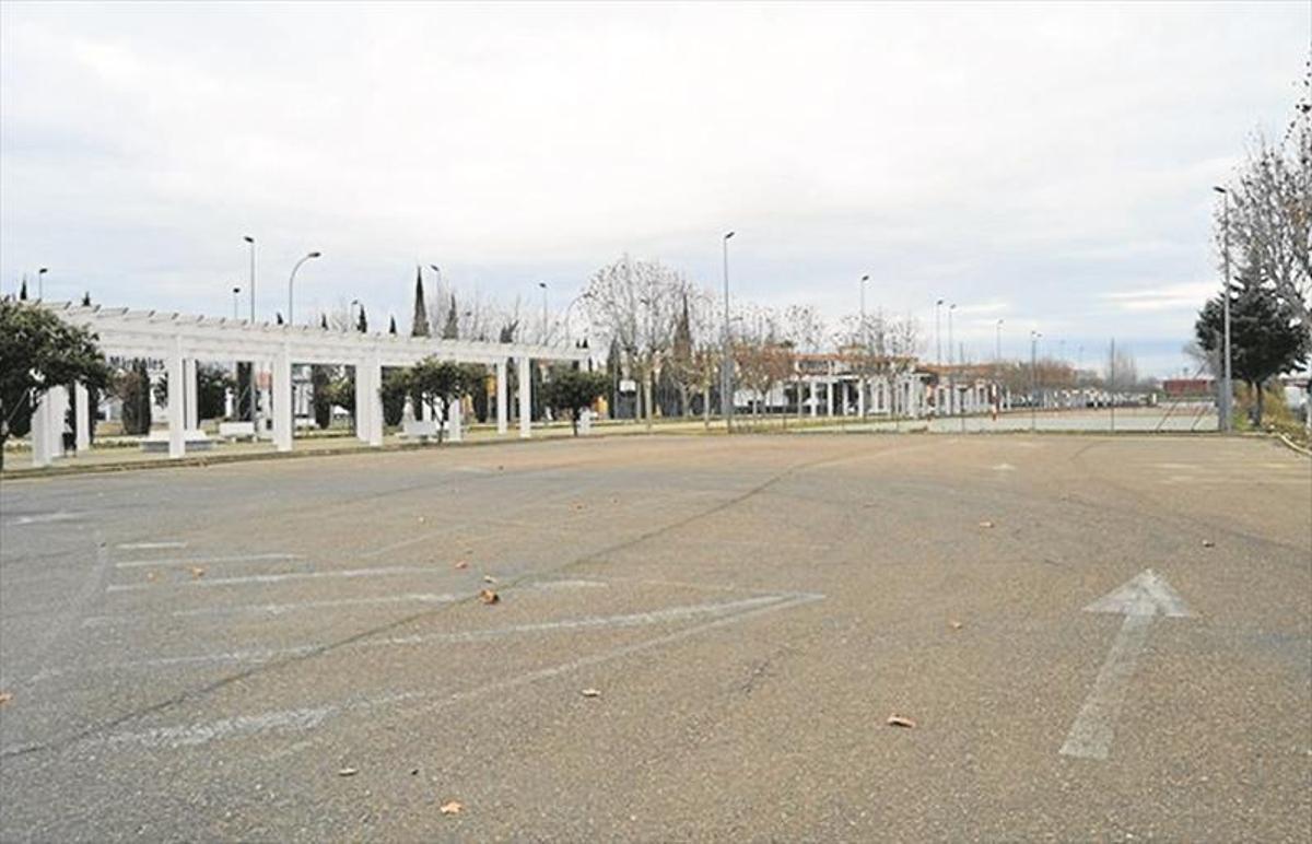 Habilitan una zona en las pistas del canal del Zújar para autocaravanas