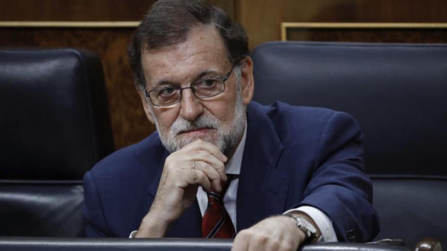 Rajoy: &#039;&#039;Si a alguien se le cita para acudir a una mesa electoral, que no vaya porque sería un acto ilegal&#039;&#039;