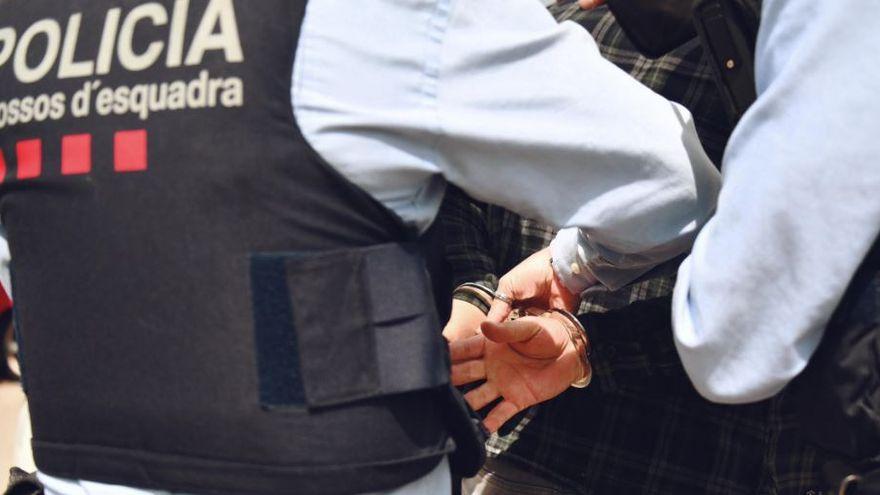 A presó un home detingut per cinc atracaments amb ganivet a comerços de l&#039;Anoia
