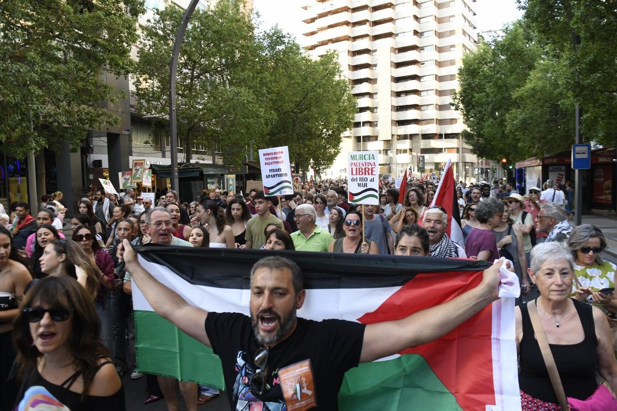 La manifestación de Murcia a favor de Gaza, en imágenes