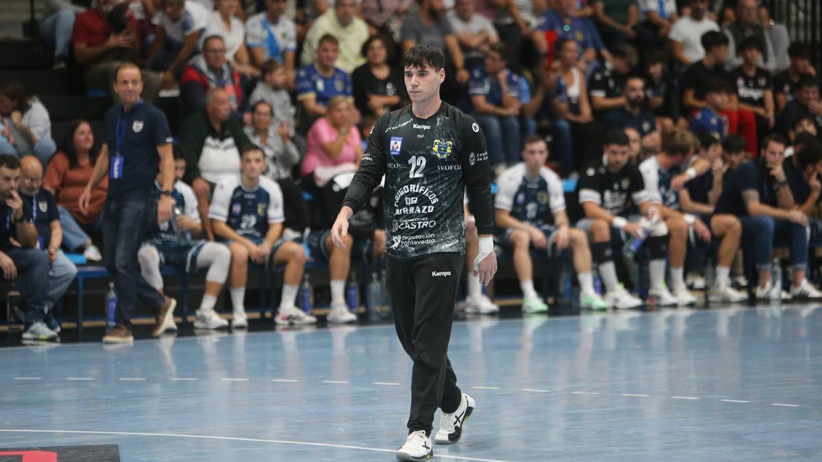 Javi Fernández en el duelo ante el Huesca.