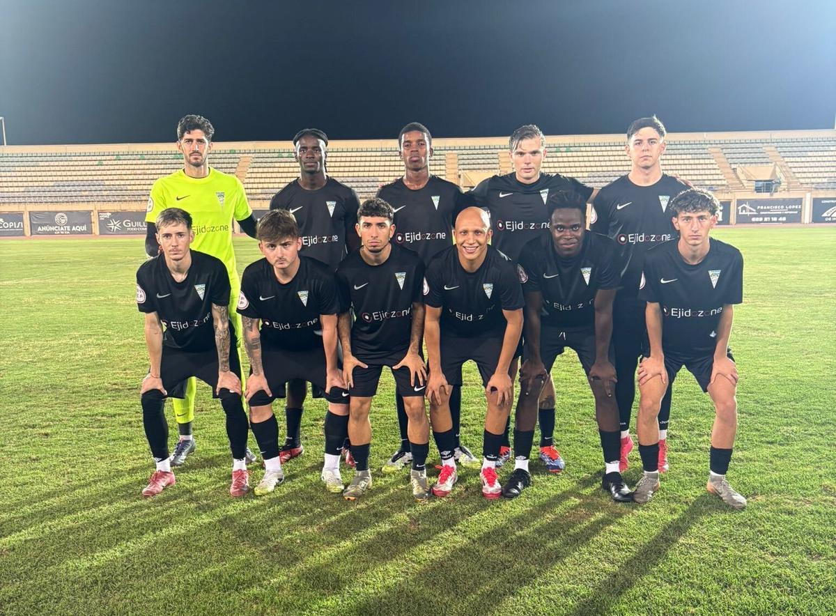 El once del Poli Ejido ante el CD Granada United