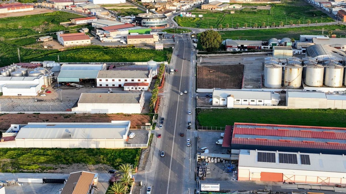 Imagen de uno de los drones sobre la zona de carretera de Badajoz.