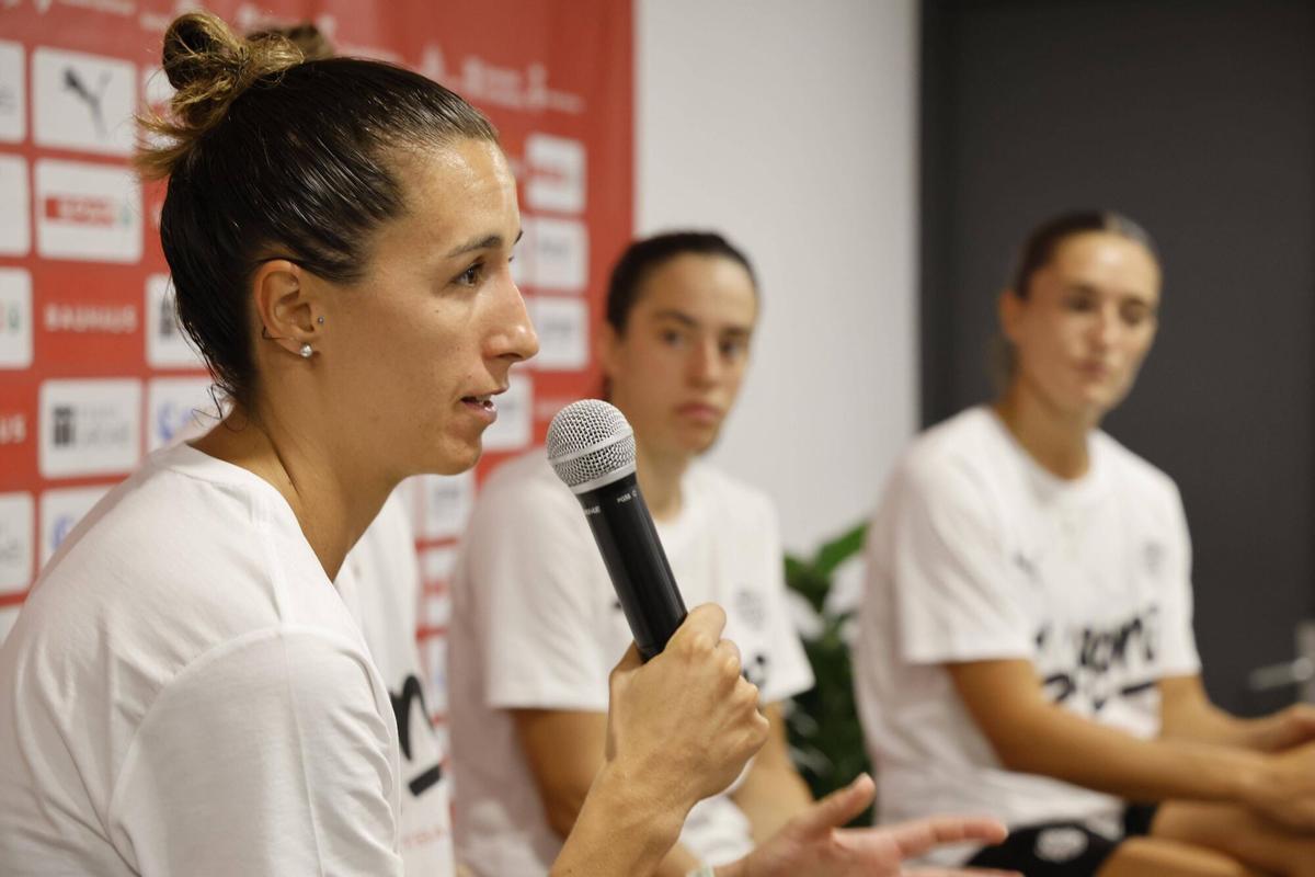 Les imatges de la presentació dels nous fitxatges de l'Spar Girona Les imatges de la presentació dels nous fitxatges de l'Spar Girona