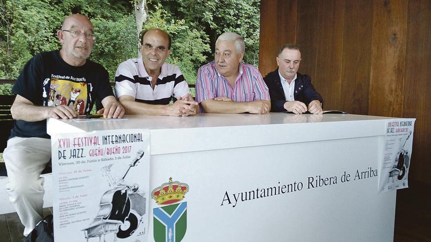 Toño Barral, Belarmino Fernández, José Ramón García y Jorge Pérez, ayer, durante la presentación del XVII Festival Internacional de Jazz.