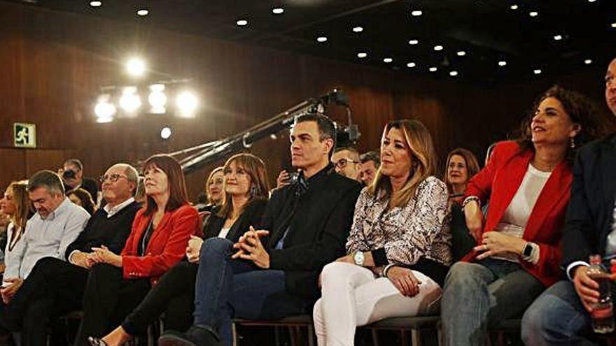 Pedro Sánchez i Susana Díaz van coincidir en un acte per presentar el candidat a Sevilla