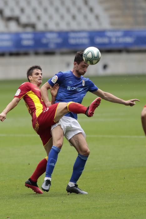 Un lance del Real Oviedo-Las Palmas