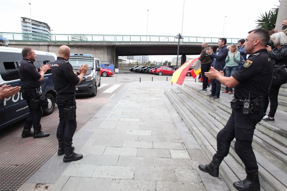 Los policías destinados en Cataluña llegan a Gijón