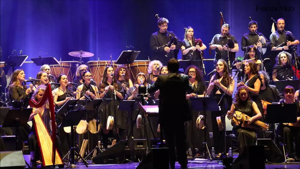 El folk de SonDeSeu brilla en su 25 aniversario