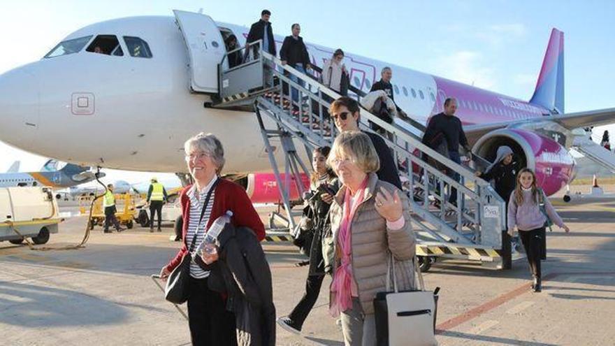 El aeropuerto de Castellón abre una conexión &#039;low cost&#039; con Londres para ganar viajeros