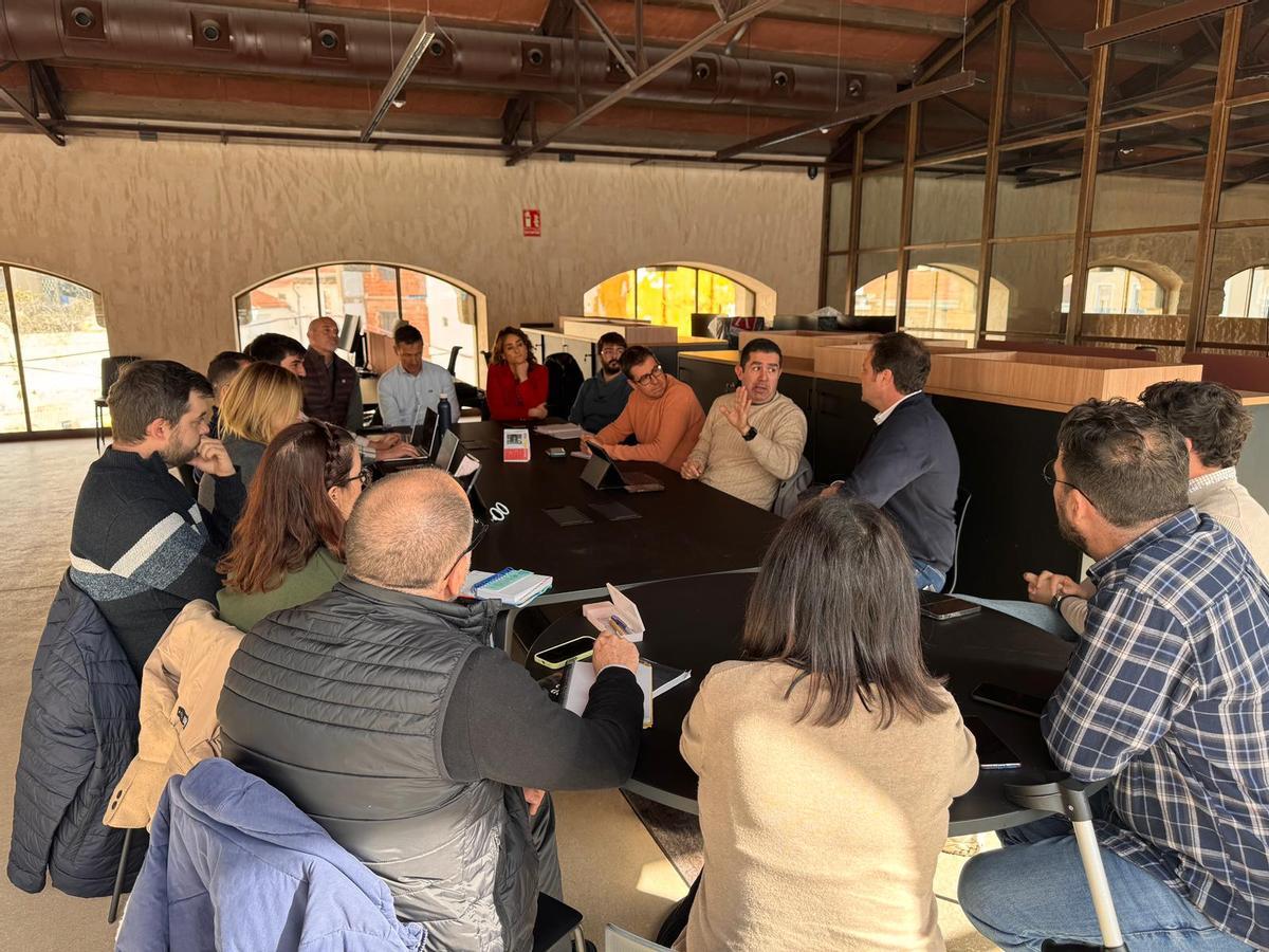 Reunión celebrada este lunes sobre la puesta en funcionamiento del Parque de Rodes