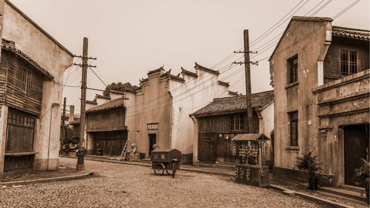 Un pueblo abandonado en ubicación desconocida