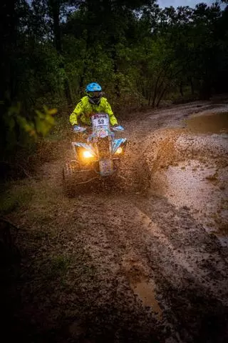 El piloto de Ibiza Toni Vingut roza el podio en la Baja TT Cuenca pese a una avería