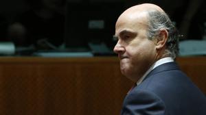 Guindos: Estem vivint el trimestre més difícil de la recaiguda econòmica