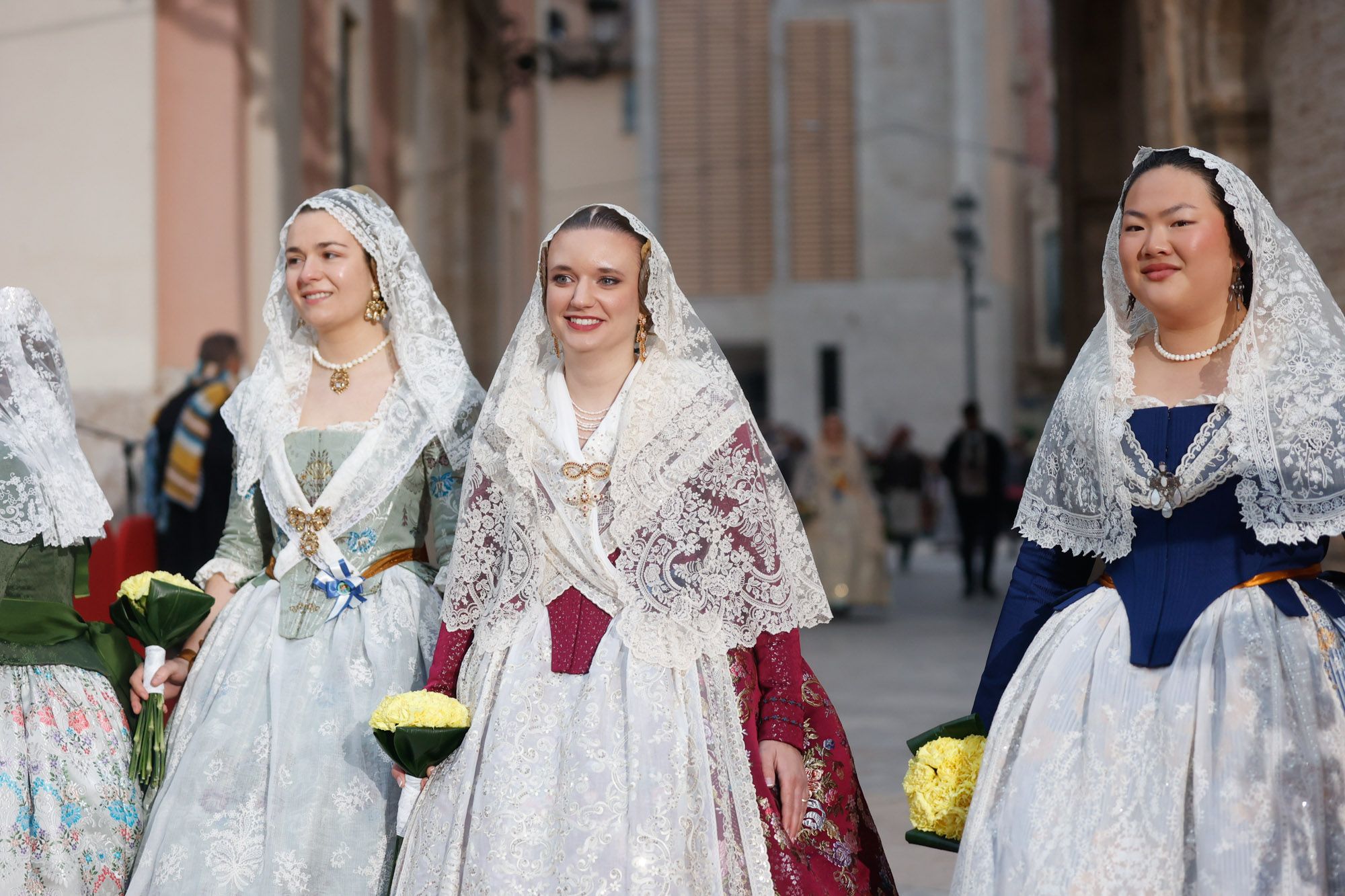 Todas las fotos de la Ofrenda del 17 de marzo por la calle de la Paz de 18:00 a 19:00 horas