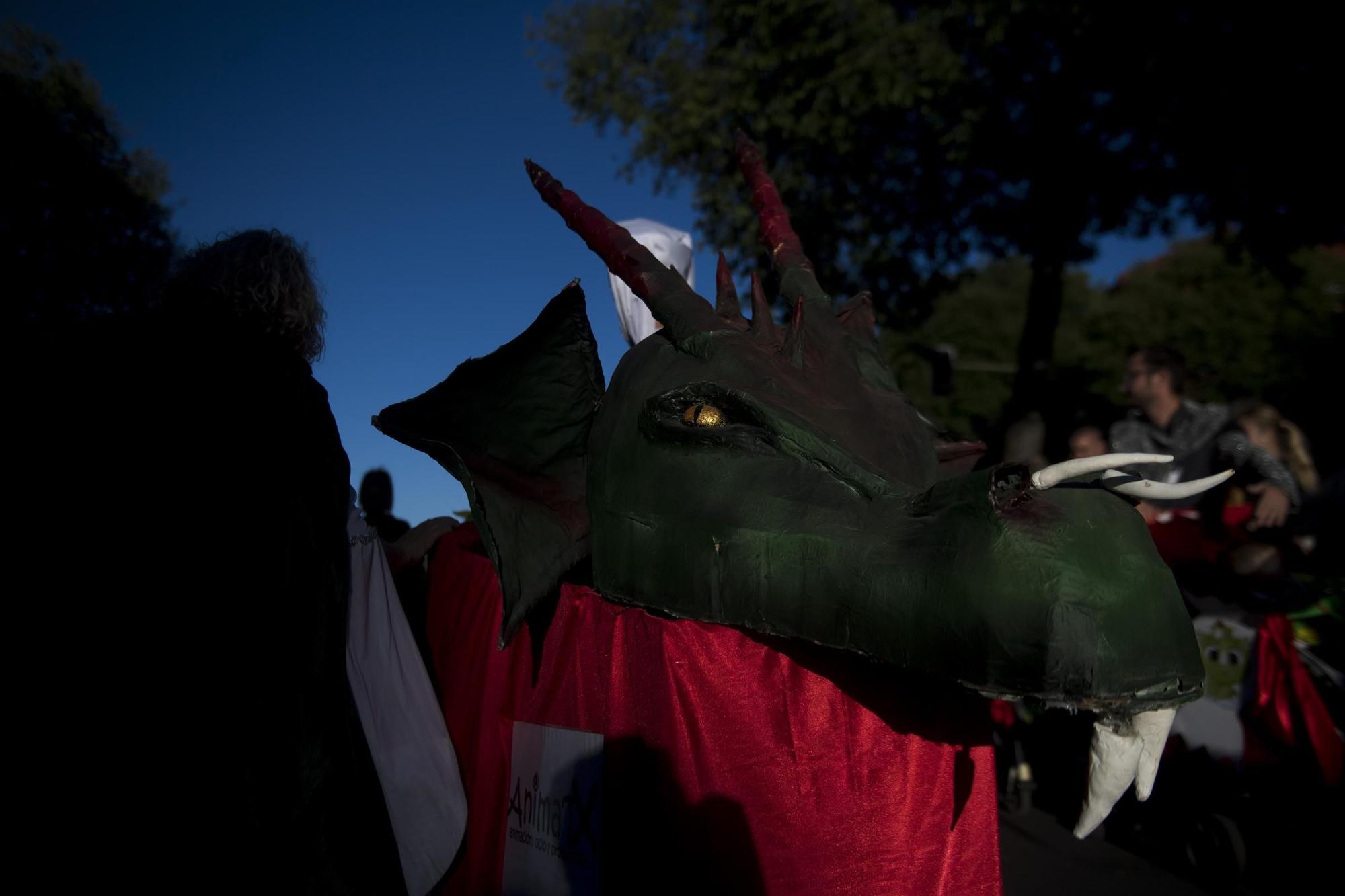 Galería | Así ha sido el desfile de San Jorge en Cáceres