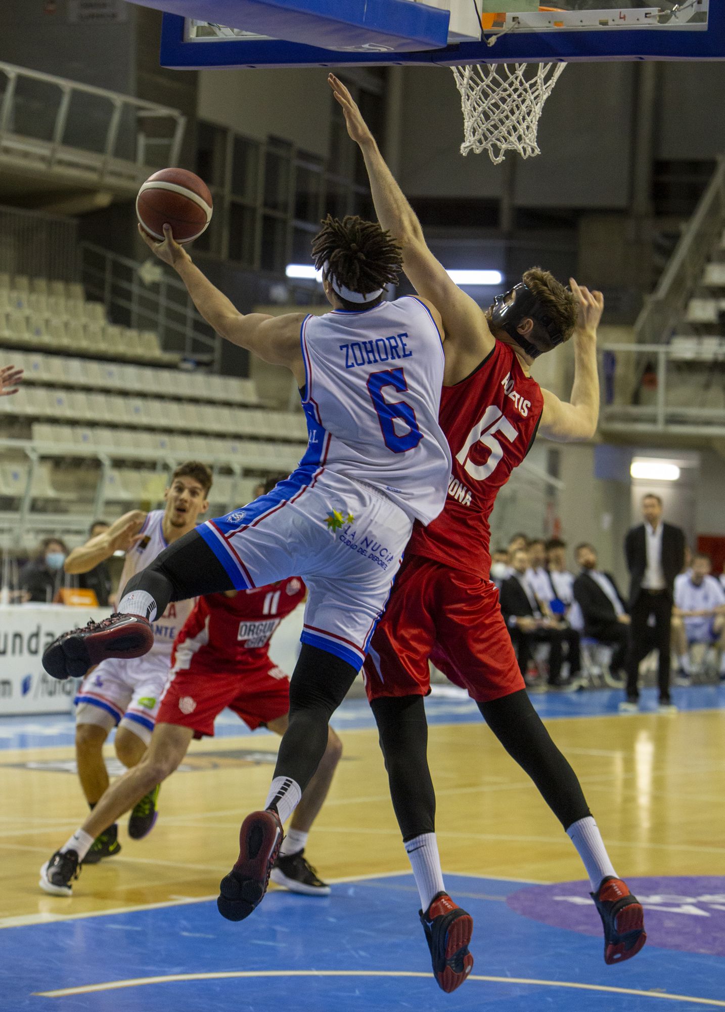 El HLA despierta a lo grande ante el Girona (74-62)