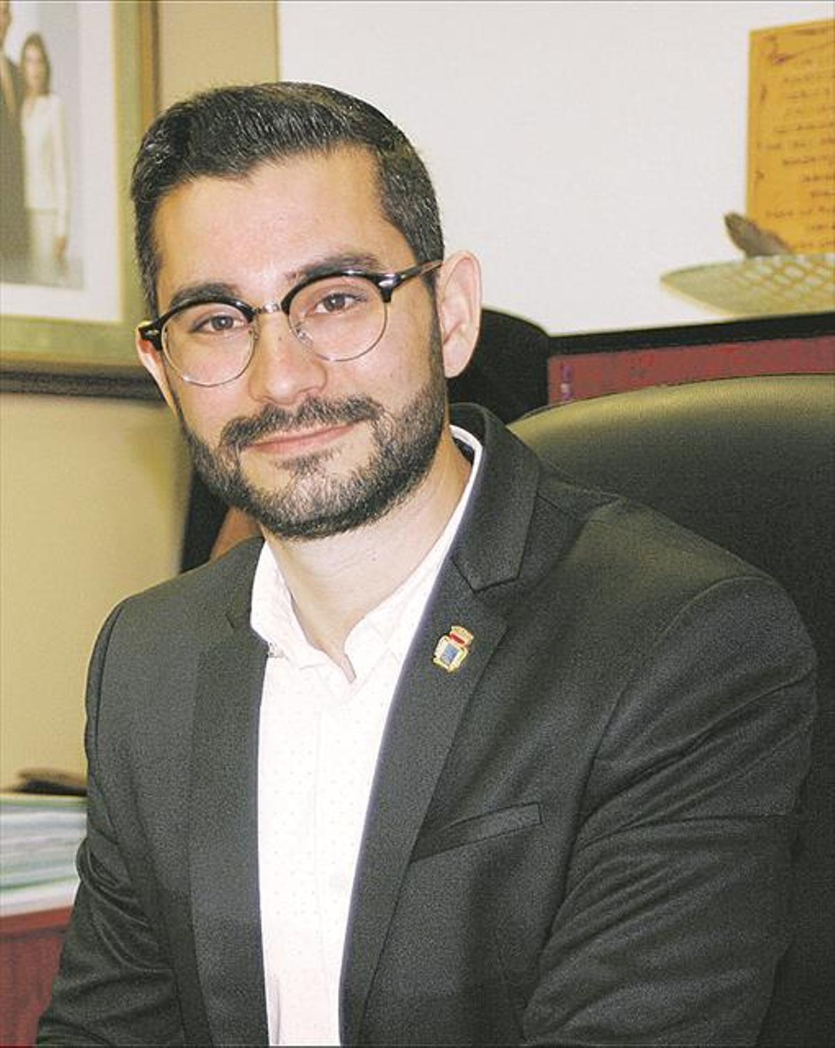 “Me gustaría que los vecinos disfruten de cada jornada festiva”