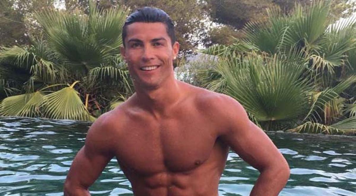  Cristiano Ronaldo será papá de gemelos.