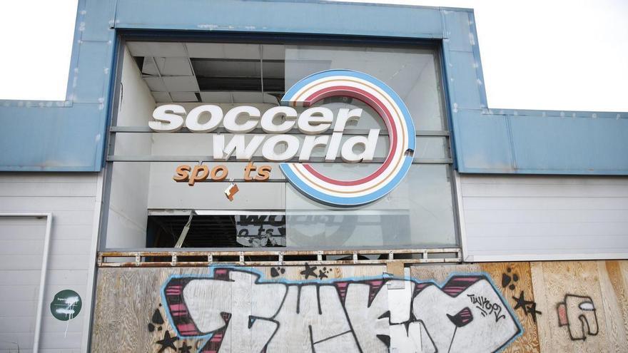 Cuenta atrás para el fin definitivo del Soccer World: arrancan las cuatro semanas del plan de demolición