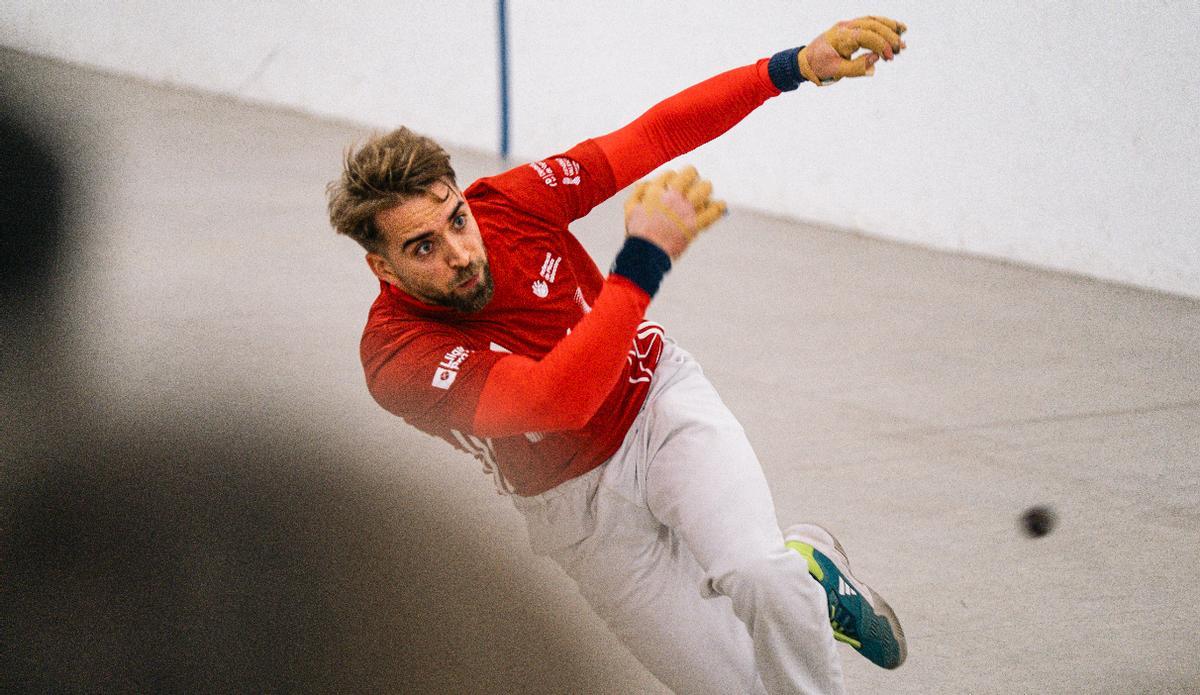 Conillet domina en Pelayo.