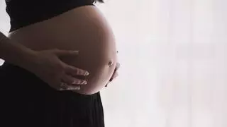La natalidad se desploma: cuando la precariedad deriva en infertilidad involuntaria