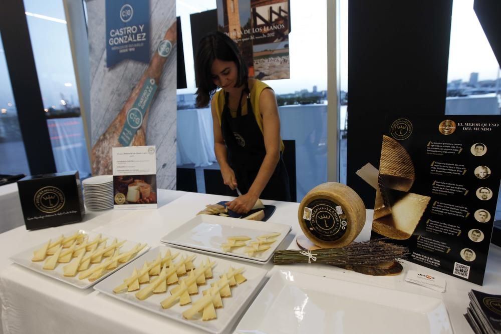 'Photocall' y cóctel de la presentación del Suplemento de los "55 mejores restaurantes de la Comunitat Valenciana