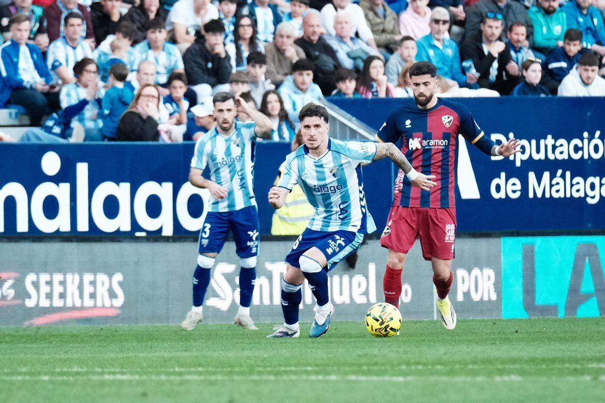 Málaga CF se enfrenta al SD Huesca en La Rosaleda