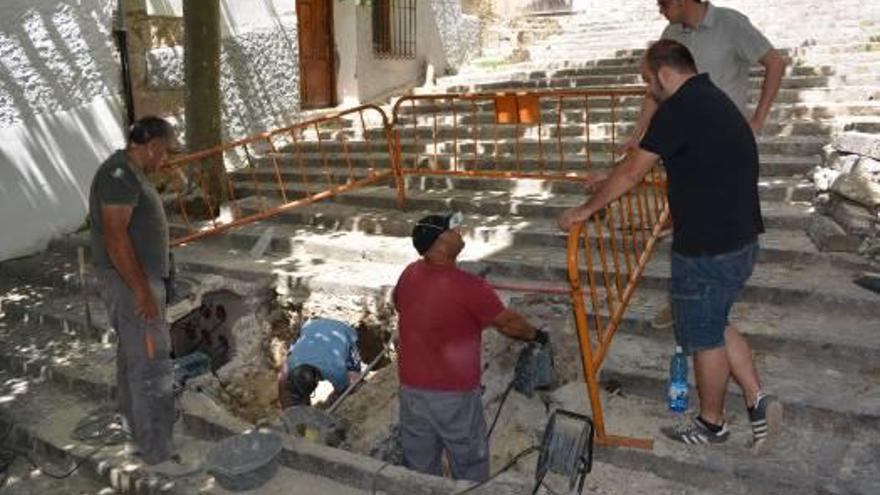 Morella comienza las obras de renovación integral de la calle Virgen del Rosario