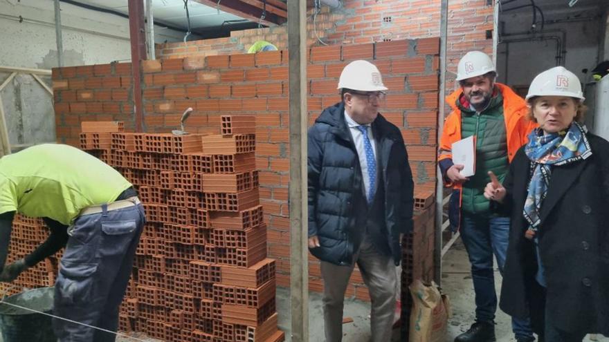 Educación cita al instituto y a los padres para exponer el estado de las obras del Valle Inclán