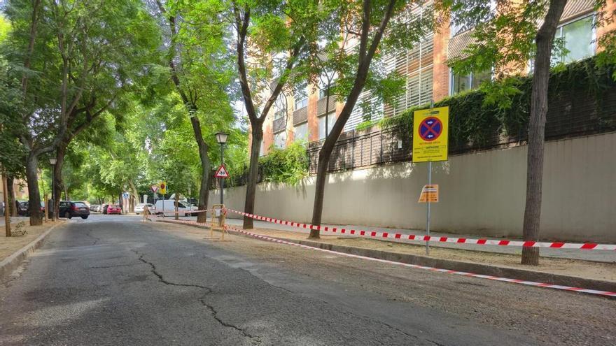 Seis semanas de obras en una calle clave del Porvenir para renovar las tuberías de Emasesa